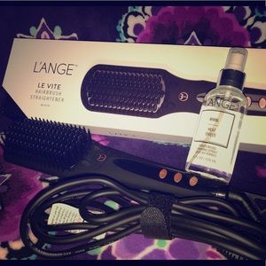 L’ange Le Vite hairbrush straightener
